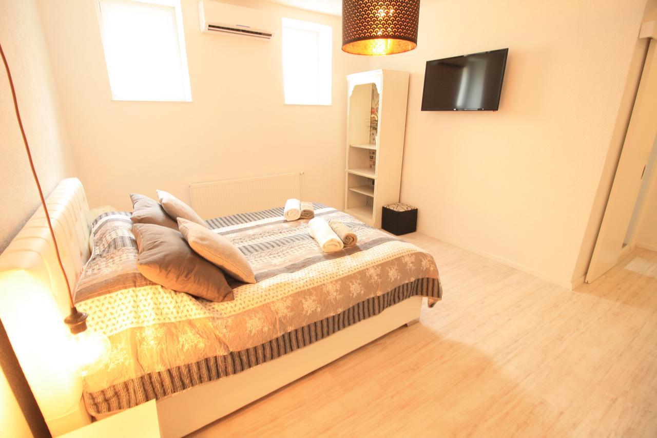 Apartment Marijin Dvor Deluxe Sarajevo Eksteriør billede